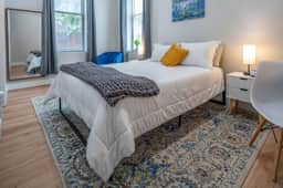 OTR by TQL+Sleep 8+Queen Beds+$Private Park+1st Fl - Image 4