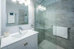 OTR by TQL+Smart TVs+King Bed+Wifi+Sleeps 3+1st Fl - Image 5