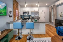 OTR by TQL+Smart TVs+King Bed+Wifi+Sleeps 3+2nd Fl - Image 4
