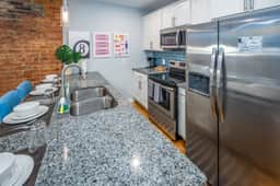 OTR by TQL+Lux King Bed+$ Parking+Smart TVs+3rd Fl - Image 4