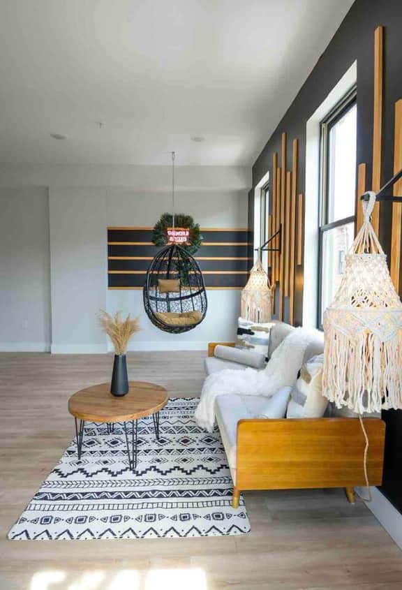 OTR by TQL+King Bed+Smart TV+$ Private Park+3rd Fl - Image 5