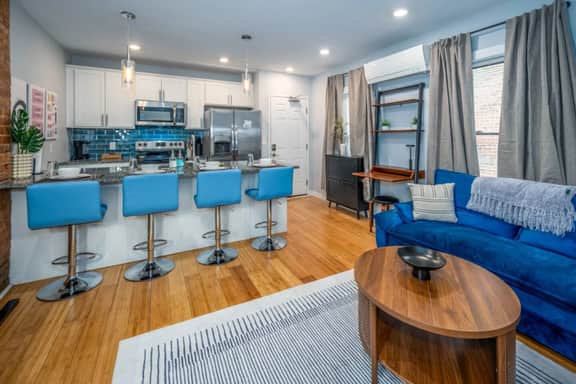 OTR by TQL+Lux King Bed+$ Parking+Smart TVs+3rd Fl - Image 2